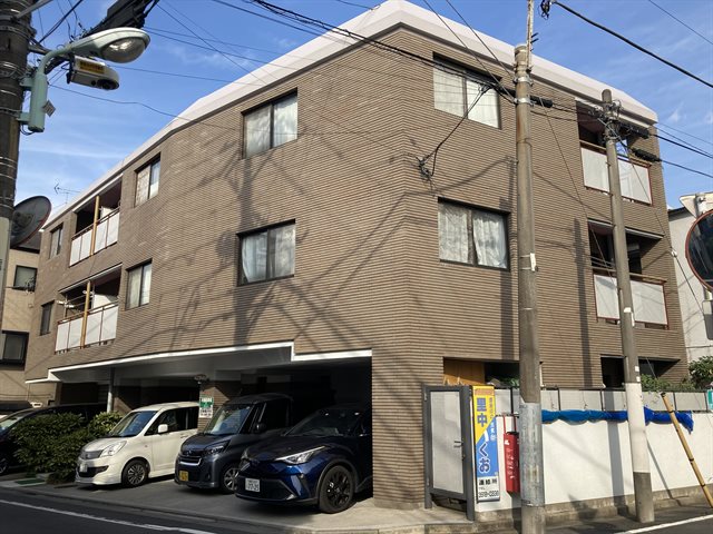 AXIA  外観