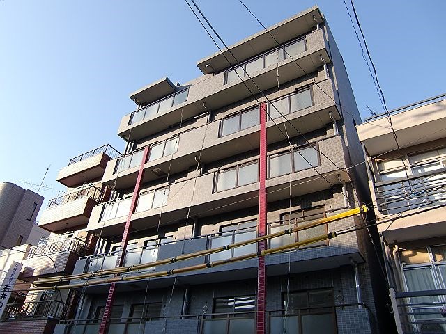 カサミラ 外観