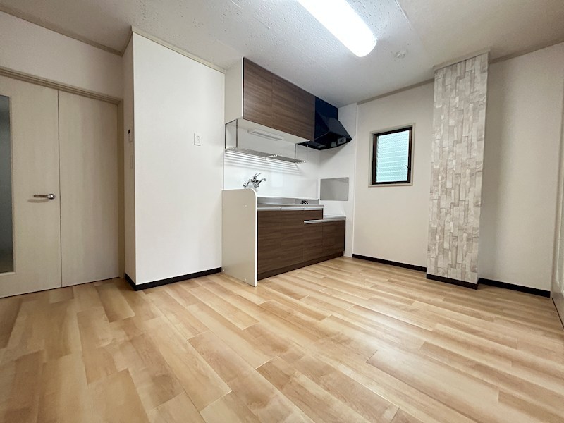 ラーヂ末広Ⅱ  リビング