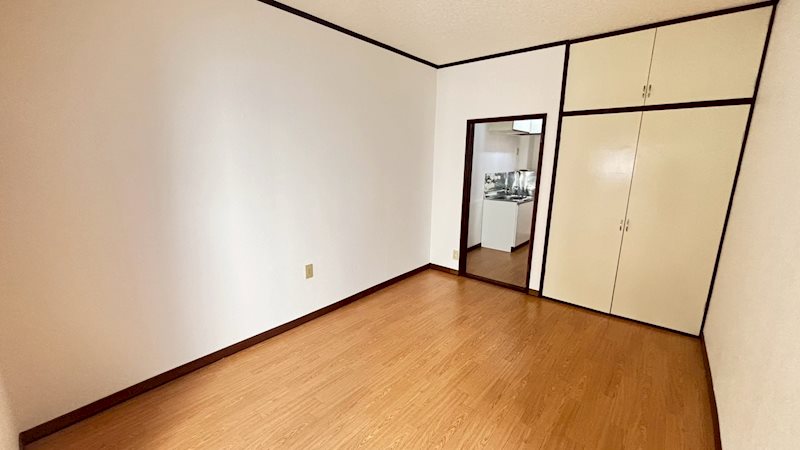 ハイツエノモト ベッドルーム