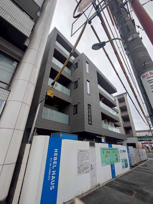 レガリア 外観