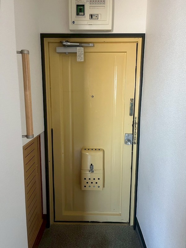グランドハイム小林 玄関