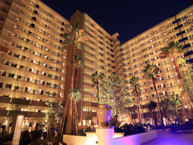 ロイヤルパークス西新井 外観