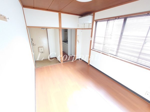 ミヨンシ青山ビル ベッドルーム