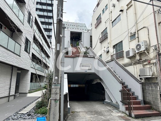 新井マンション   外観