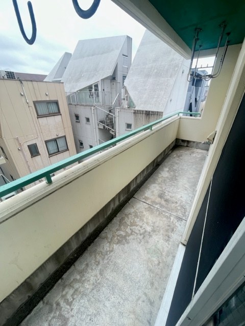 藤巻ビル ベランダ