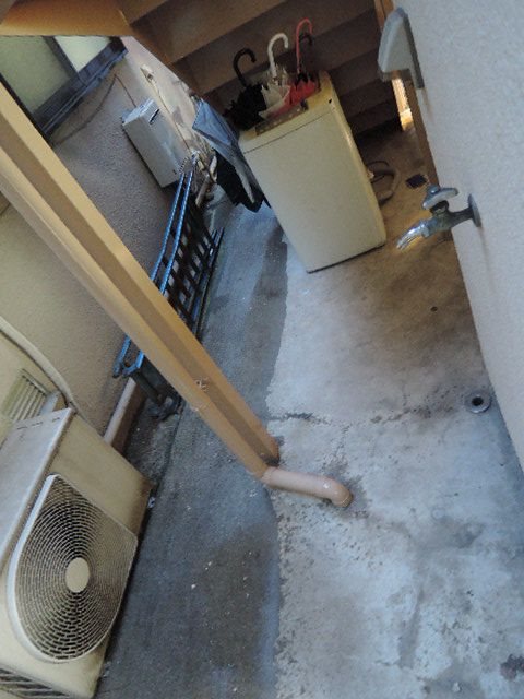 太陽ハイツB棟 ベランダ
