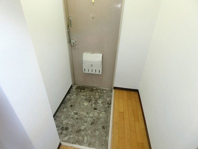 寺田マンション  玄関