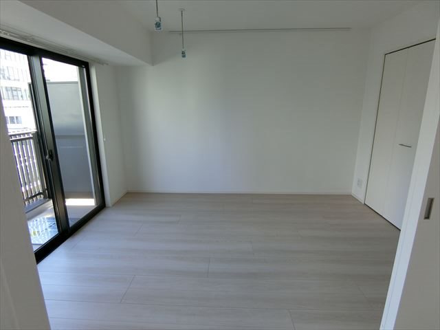 THE　ROOM   ベッドルーム