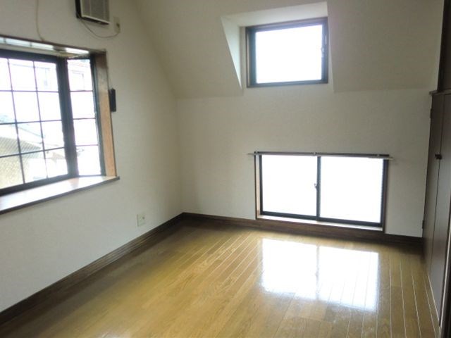 ドエル岸 リビング