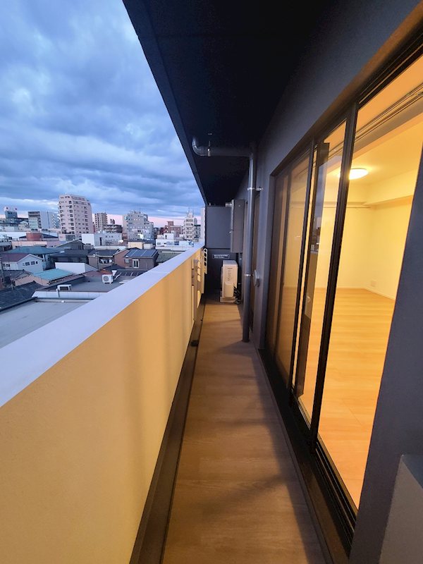 コンフォリア・リヴ平井ＭＵＴＩＯ ベランダ