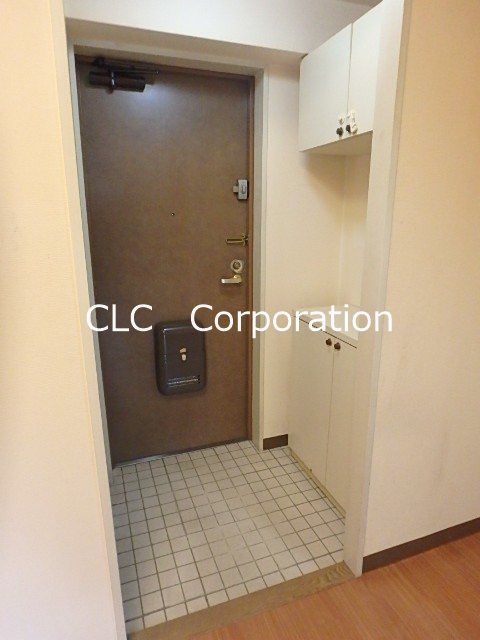 カームパレス 玄関