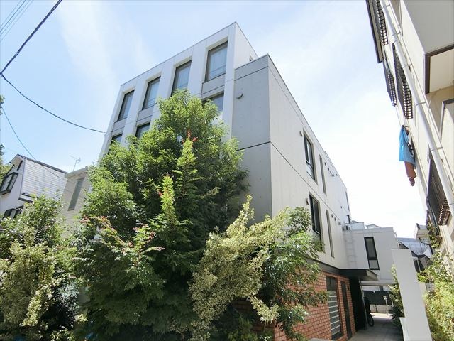 U Court 中野新橋 外観