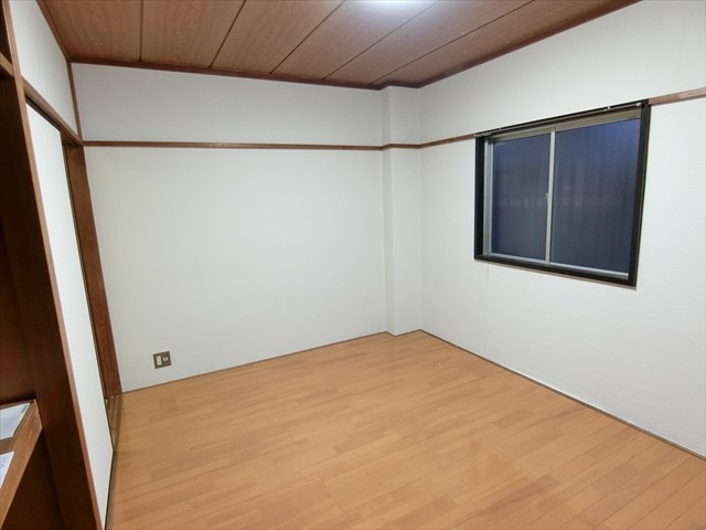 佐々木ビル ベッドルーム