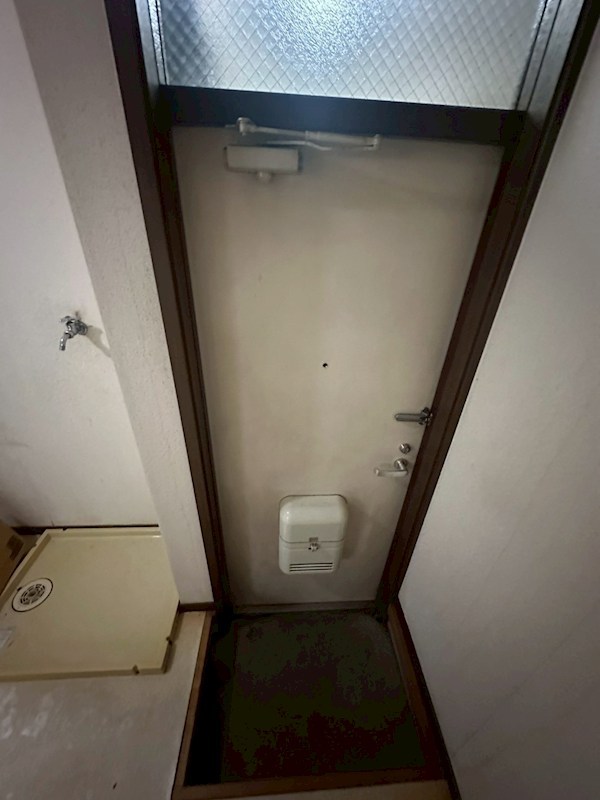 NOTS西綾瀬 玄関