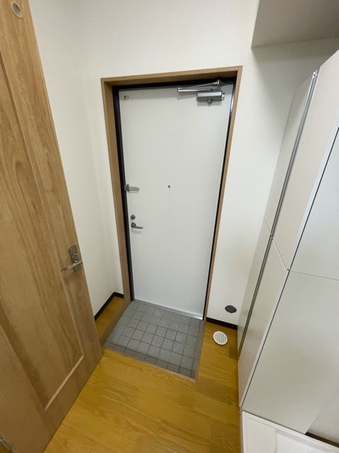 第３アサヒハイツ   玄関