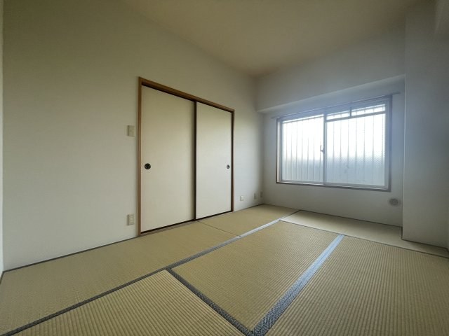 グリーンパーク中川 ベッドルーム