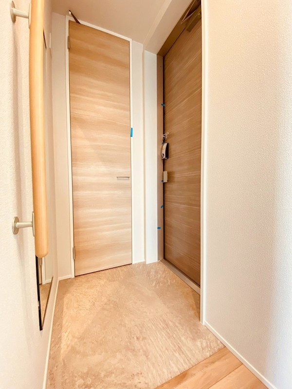 リノグレイス北葛西 玄関