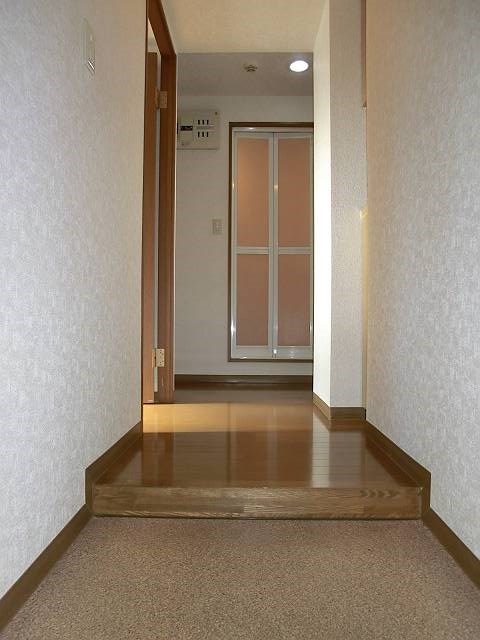 グランエスポワール 玄関