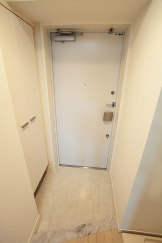 ダフィット門前仲町  玄関
