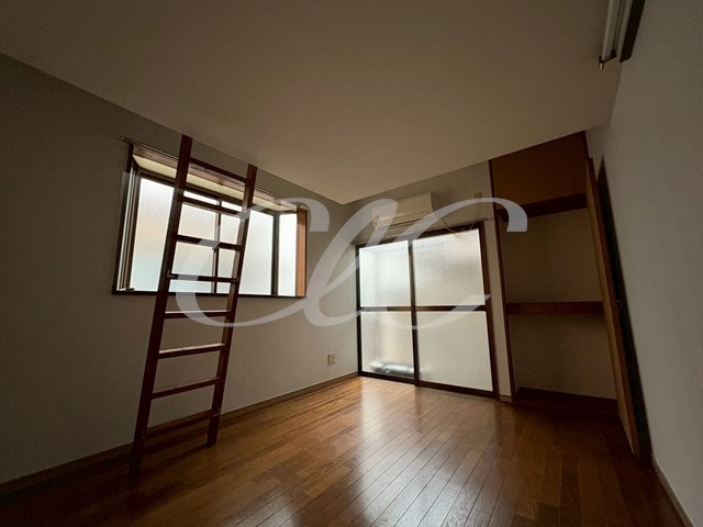 恒陽ハイツ ベッドルーム