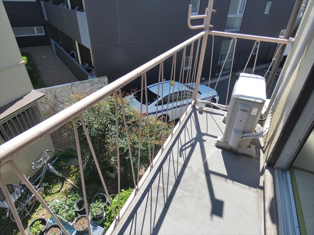 渡辺荘 ベランダ