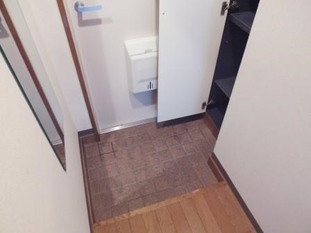 カーサムライ 玄関