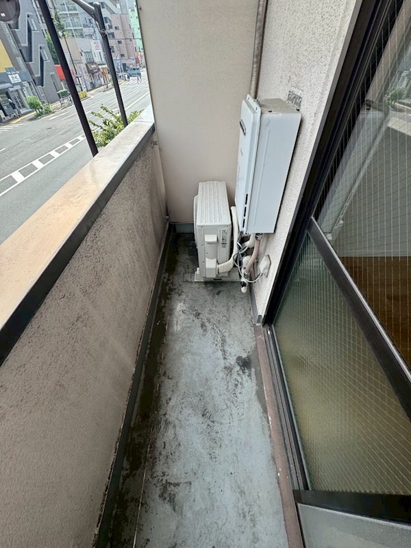 滝沢ビル ベランダ