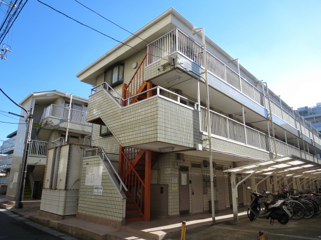 モア５  524号室 外観