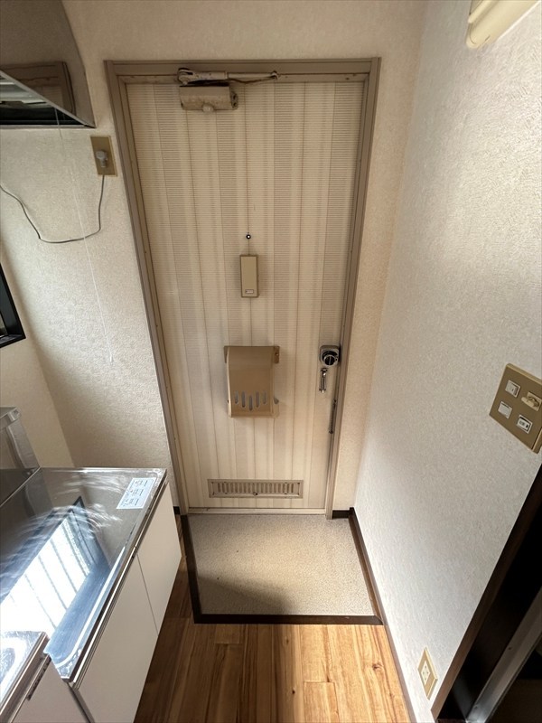 コーポタナカ 玄関