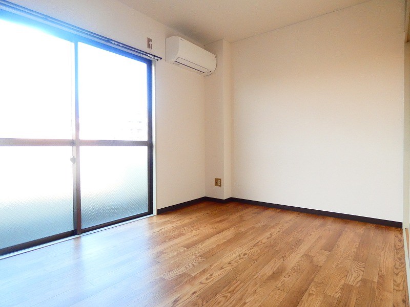 セントラルメゾン リビング