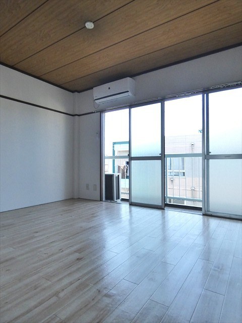 第二大信マンション ベッドルーム