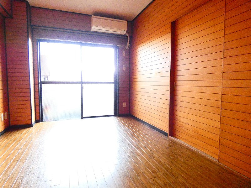 カーソルサヴァリンア リビング