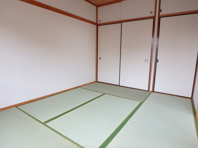 シャトレーゼヒコタ  ベッドルーム