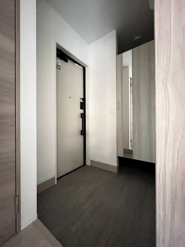 グランドール妙典 玄関