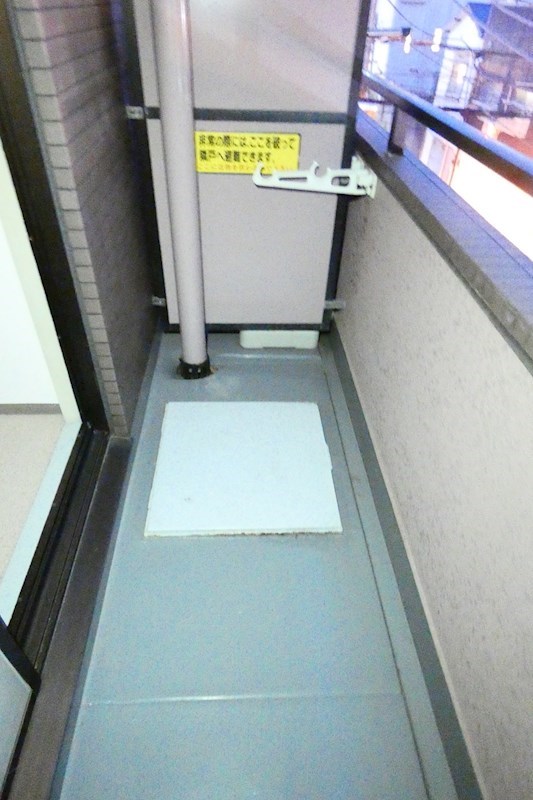 リブロイヤル ベランダ