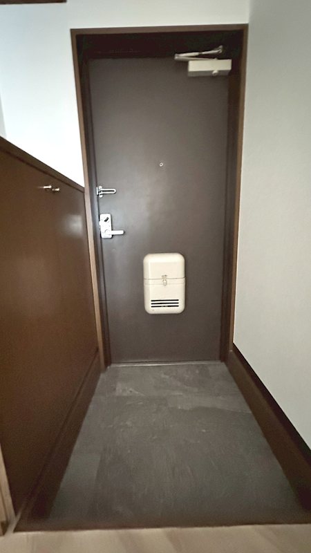 Ｎｅｕｅｒ 玄関