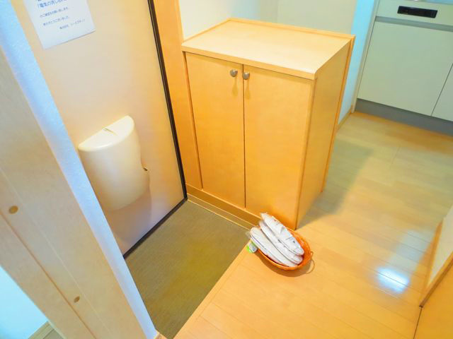グレイスコート 玄関