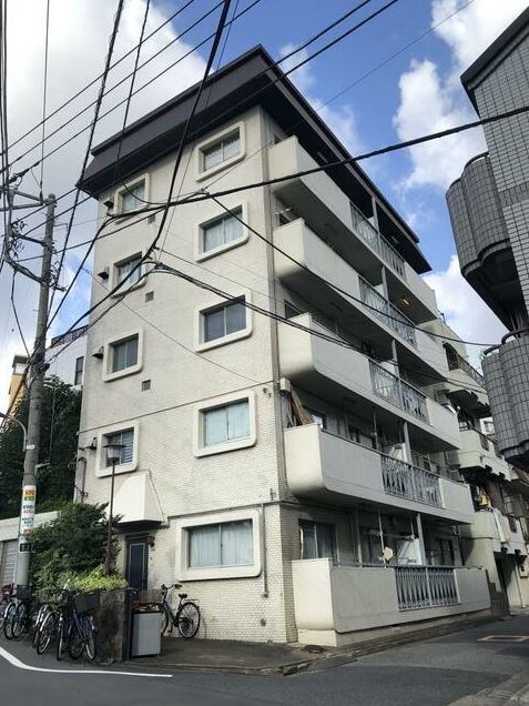 シャトーサンケイ 外観
