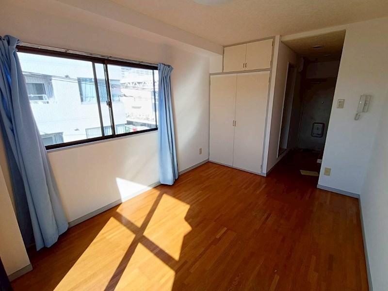 ヴィラ・アンテウス ベッドルーム