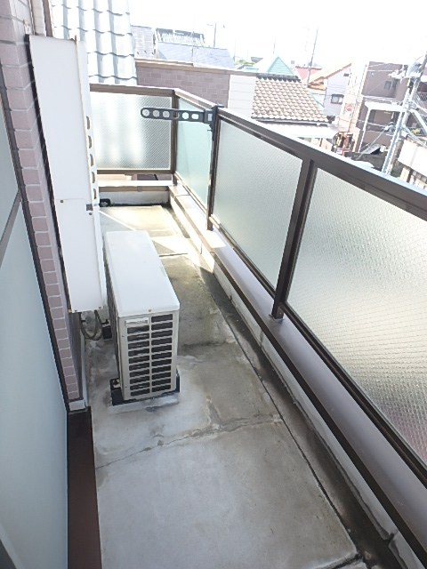 ファミリーハウス ベランダ