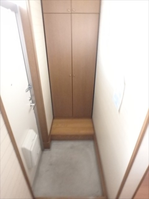 ハウス若竹 玄関