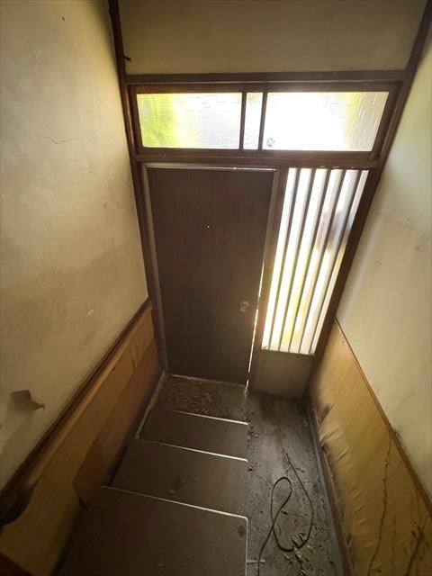 北小岩4丁目戸建 玄関