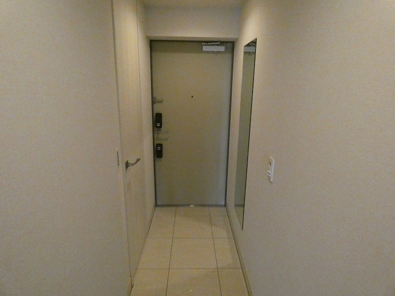 ラグゼナ平井ノース 玄関