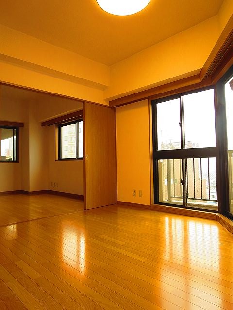 文京ツインタワー リビング