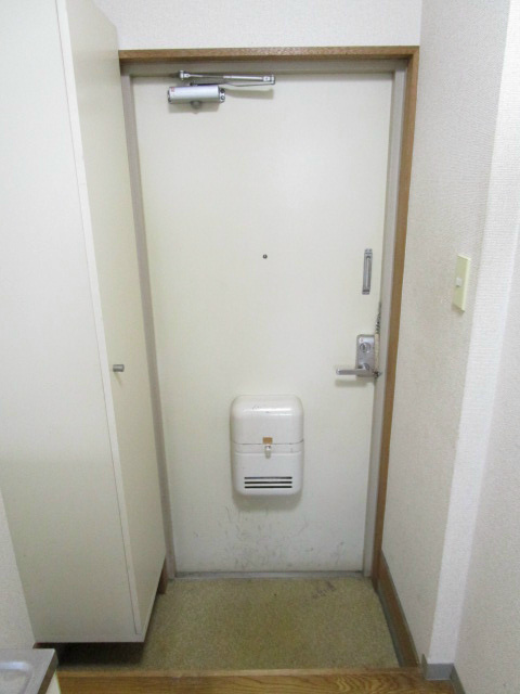 町屋パークサイド居串     玄関
