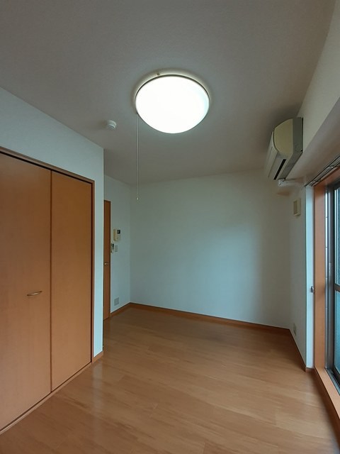 サンパレス稲荷町  ベッドルーム