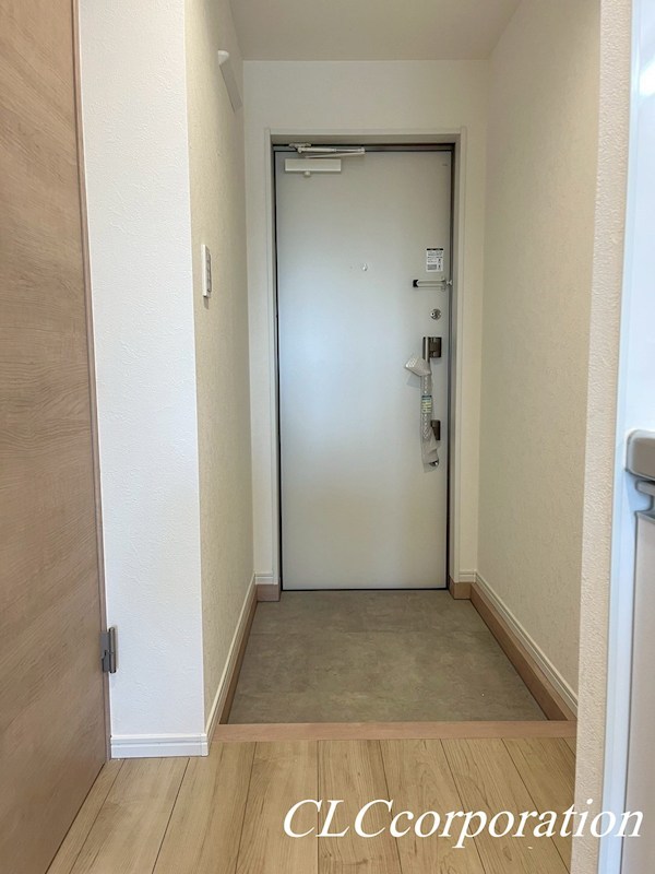 Legato一之江 玄関