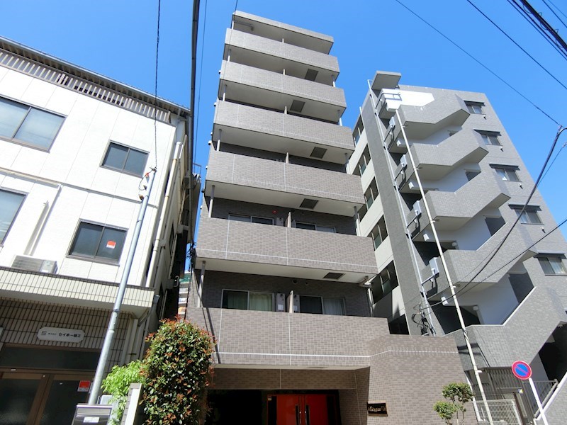 ライジングプレイス町屋 外観