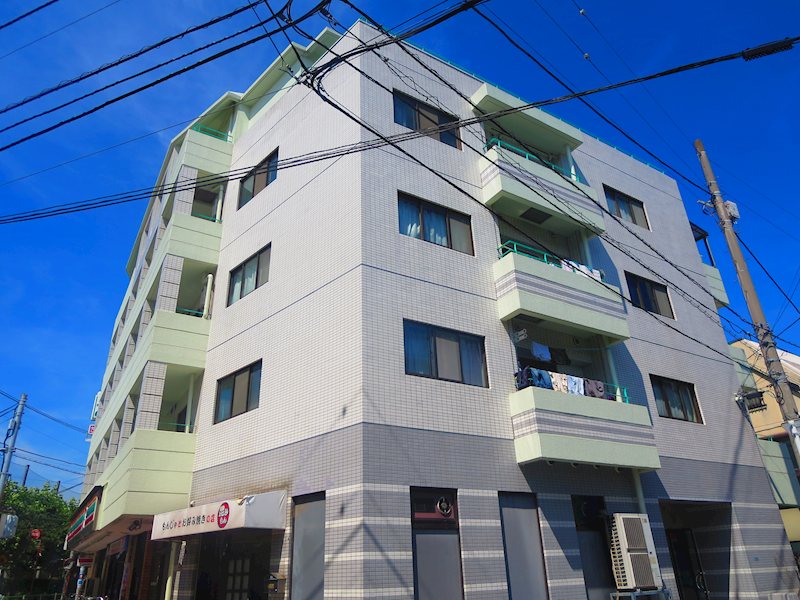 エメラルドマンション 外観